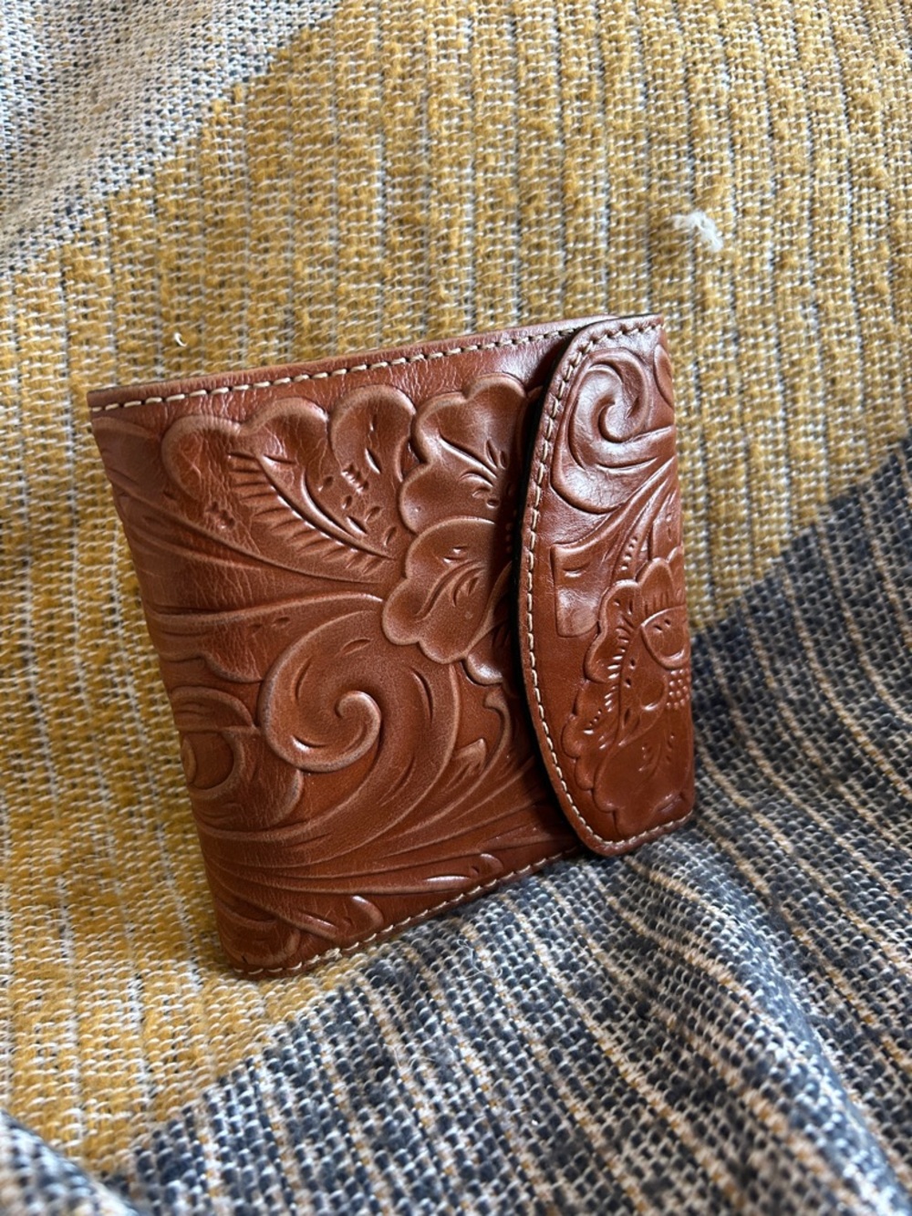 Patricia Nash REITI Women's Leather Wallet